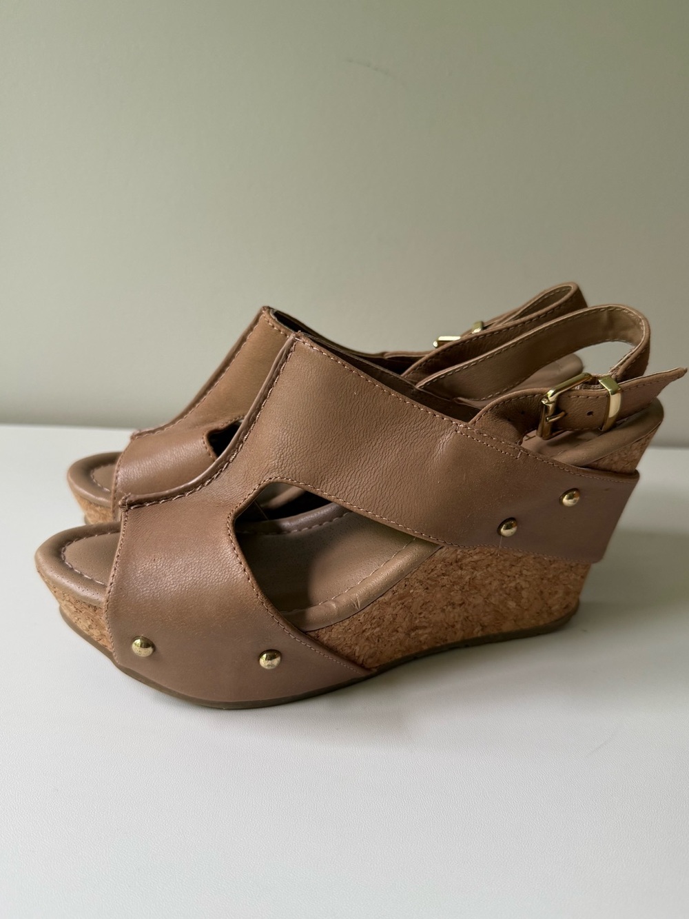 Kenneth Cole Brown Cork Wedge Slingback Sandals